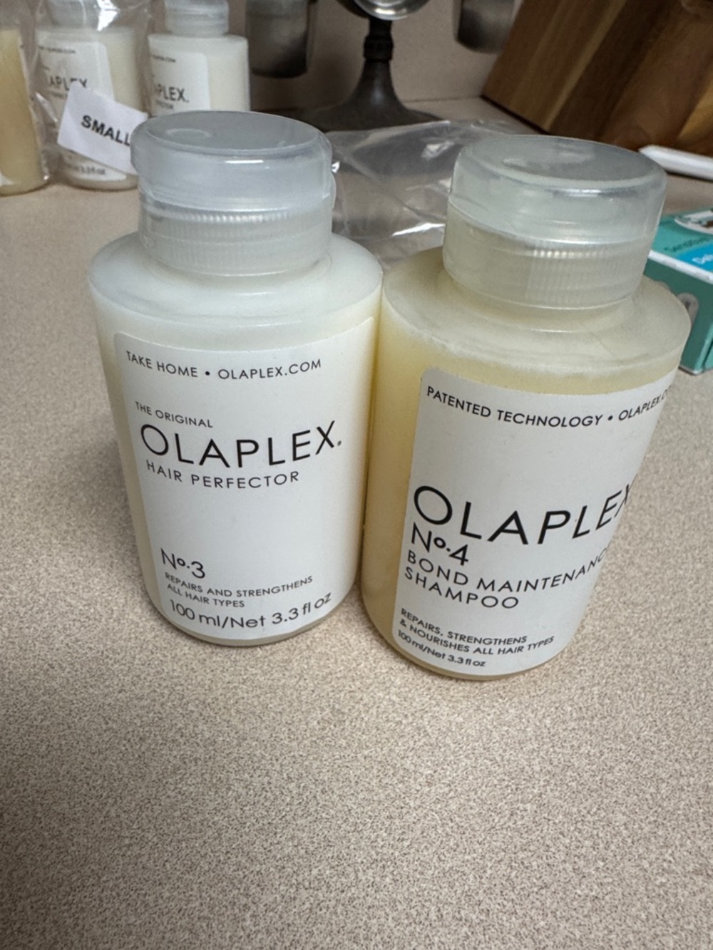 OLAPLEX No.3 & No.4 Travel Hair Set - White/Cream